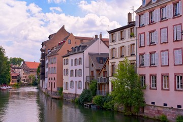 Fototapeta na wymiar Houses on the canals in Strasbourg, France.