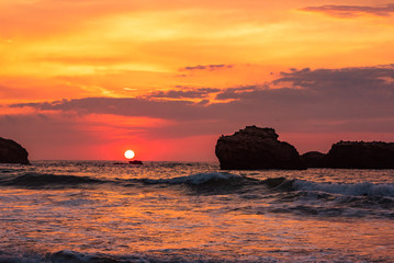 Sunset view of the grande beach in Biarritz, France . - obrazy, fototapety, plakaty
