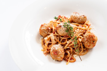 meatballs with pasta
