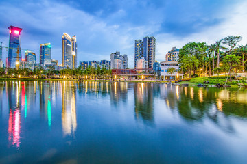 Fototapeta premium City Nightscape of Shenzhen Xiangmi Park