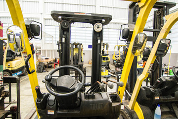 Steering wheel control and Cabin forklift © dekliyngkaea