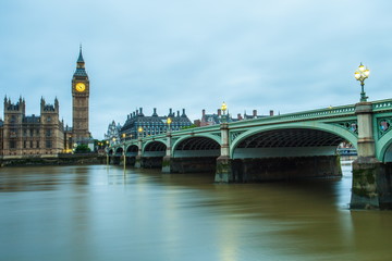 Fototapeta na wymiar Westminster Bridge after the Rain