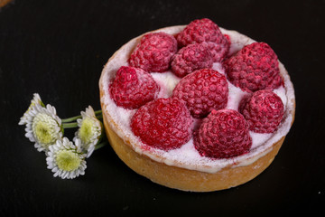 Raspberry cake