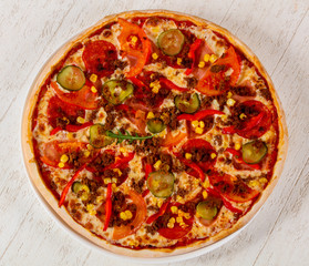 Pizza with minced meat
