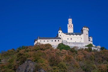 Fototapeta premium Die Marksburg bei Braubach am Rhein