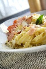 Pasta Carbonara with bacon and souse 