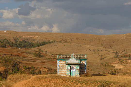 Familiengrab auf Madagaskar
