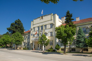 Fototapeta na wymiar Municipality Building – Bitola city, Macedonia 