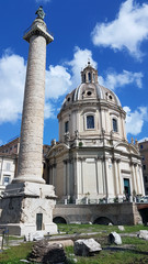 Fototapeta na wymiar La colonne Trajane à Rome