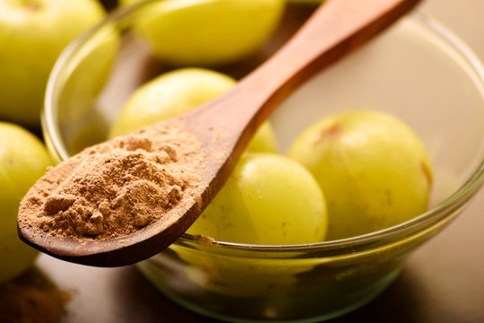 Amla powder with raw Avla, it's an Ayurvedic alternative medicine