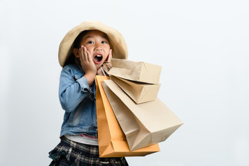 Shopping kids.
