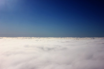 Fototapeta na wymiar 雲の地平線