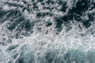 Fototapeta na wymiar Waves in ocean Splashing Waves