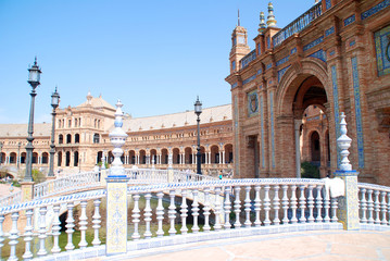 Fototapeta premium PLAZA DE ESPAÑA EN SEVILLA. ANDALUCÍA, ESPAÑA