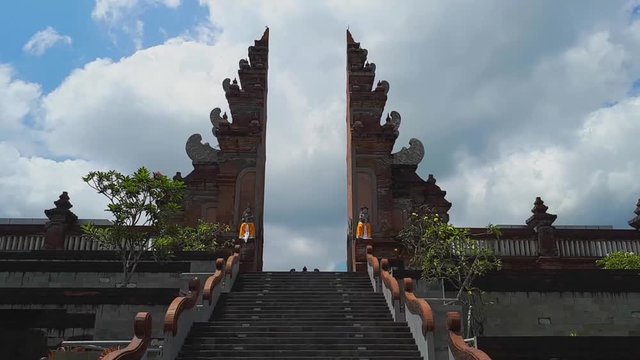 Amazing Bali Welcome Gate At Ngurah Rai International Airport