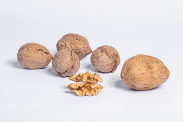 walnut, food, nut, isolated, brown, white, shell, nutshell, healthy, nuts, fruit, walnuts, cracked, snack, ingredient, closeup, open, organic, nutrition, diet, hard, macro, natural, group, nature