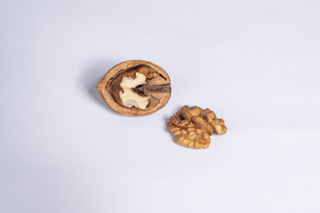 walnut, food, nut, isolated, brown, white, shell, nutshell, healthy, nuts, fruit, walnuts, cracked, snack, ingredient, closeup, open, organic, nutrition, diet, hard, macro, natural, group, nature