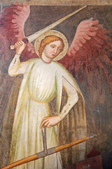Angelo con spada e bilancia; affresco della chiesa romanica di San Martino in Campiglio presso...