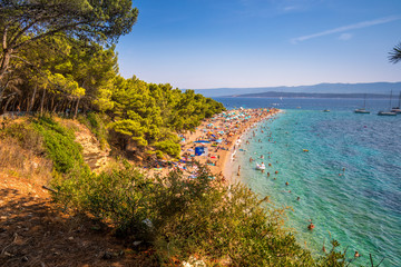Obraz premium Famous Zlatni rat beach in Bol, Island Brac, Croatia