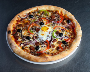 Pepper and Onion Pizza