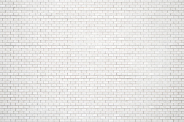 白タイルの壁