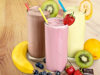 Fruit Smoothies with Straws