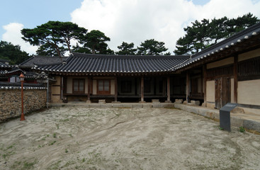 Fototapeta na wymiar Donamseowon Confucian Academy