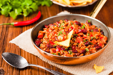 Mexican nachos with chili con carne
