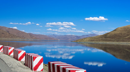 Yamdrok Lake, Tibet, China