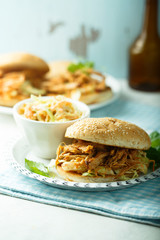 Pulled pork burgers