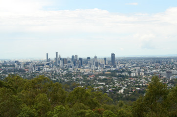 Obraz premium Panoramic view of Brisbane from Mt-Coot-Tha Lookout point