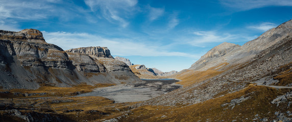 Fototapeta na wymiar The Daubensee lake at Gemmi pass, Switzerland.