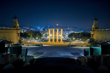Fototapeta premium The Four Columns in Barcelona