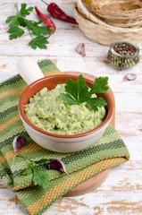 Mashed potatoes with green pesto