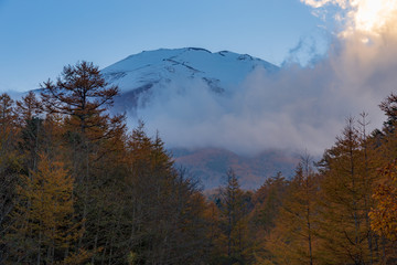 滝沢林道から秋の富士山