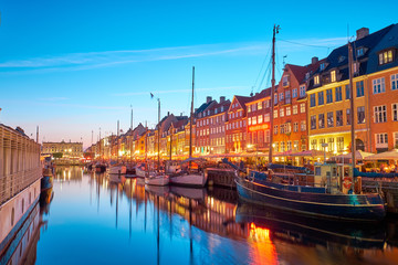 Fototapeta na wymiar Copenhagen, Denmark on the Nyhavn Canal at night.