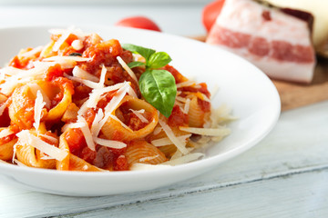 Piatto di pasta all'amatriciana 