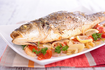 baked fish with vegetables