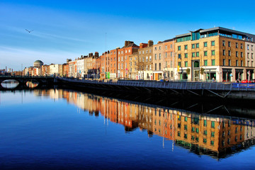 Fototapeta na wymiar Dublin Waterfront