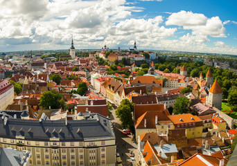 Fototapeta na wymiar Panoramic view of Old Town Tallinn with towers and walls, Estonia