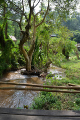 Maisons locales au village de Long Neck, Thaïlande du Nord