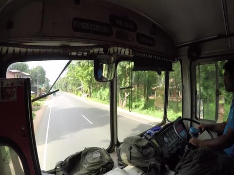 Busfahrt in Sri Lanka