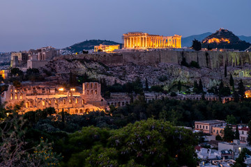 Fototapeta na wymiar Night view of Acropolis of Athens