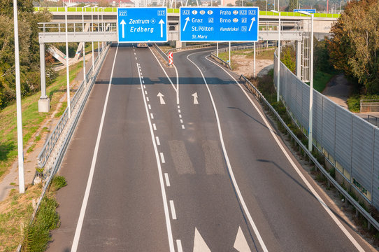 Autobahn &Uuml;berkopfwegweiser