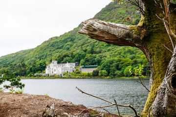 Klyemore Abbey in Irland