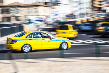 Fototapeta na wymiar taxi in new york