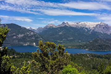 Obraz na płótnie Canvas Mountain & Lake Views near San Carlos de Bariloche, Patagonia Argentina