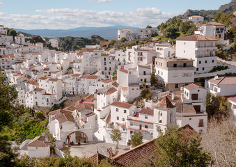 Fototapeta na wymiar Casares in the mountains in Andalusia