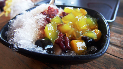 Taiwan dessert Shaved Ice