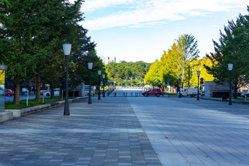 秋　日本　ビジネス